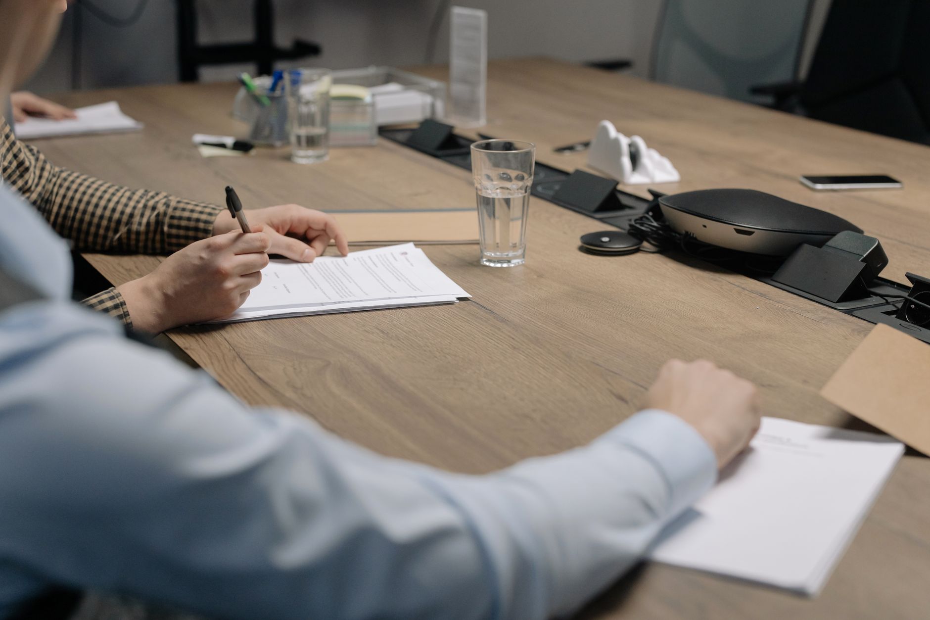 Comment calculer son indemnité de — réunion d'affaires signature contrat